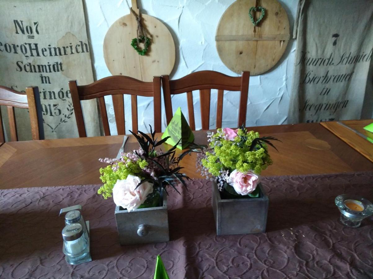 Gasthaus Dollinger 丁克尔斯比尔 外观 照片