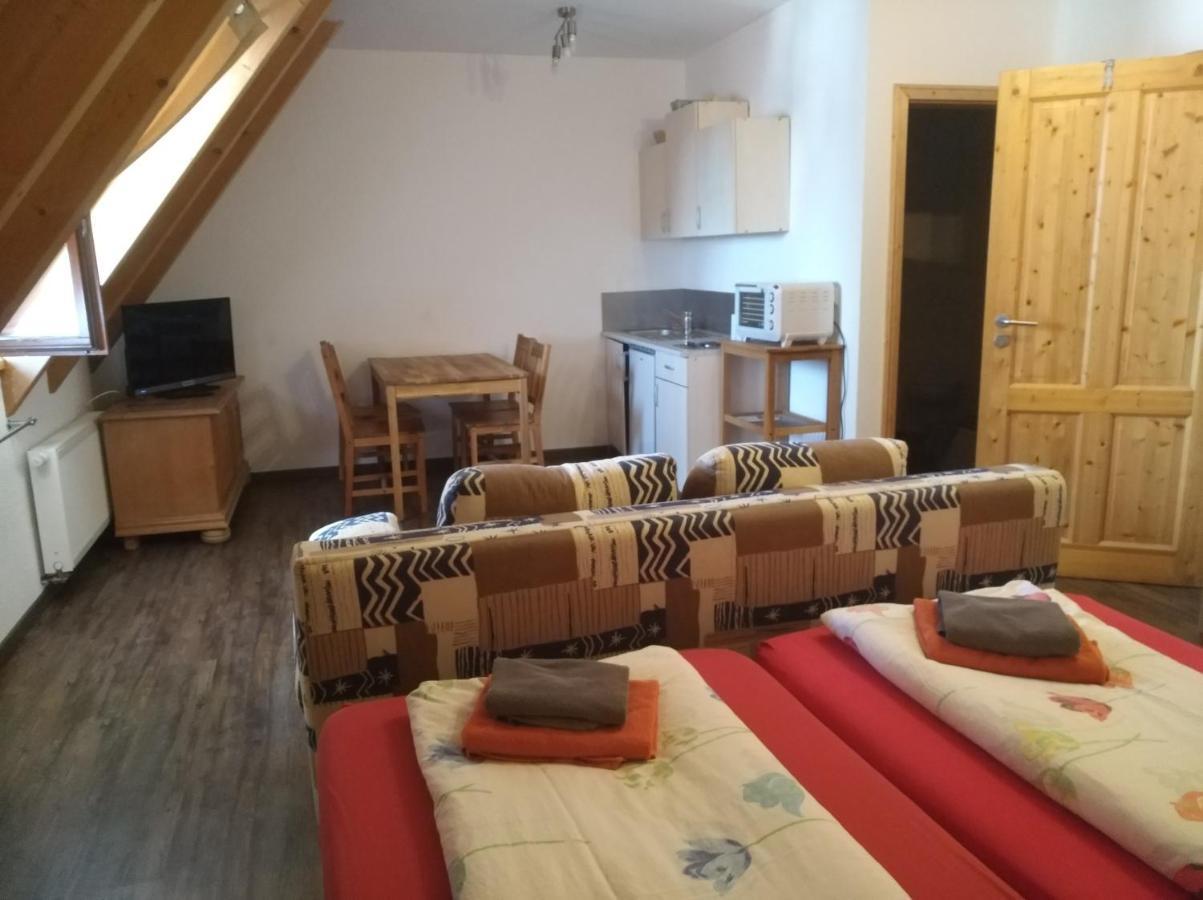 Gasthaus Dollinger 丁克尔斯比尔 客房 照片